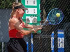 Tennis - Nordbräu Cup - Finale  - Frauen - 2026 - Nordbräu Cup 2026 - Finale - Frauen - Graber Nadine - TC Aschheim in Pink - Grigorieva Darja - TK Bietigheim in dunkler Hose - Foto: Meyer Jürgen