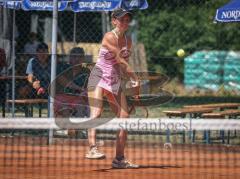 Tennis - Nordbräu Cup - Finale  - Frauen - 2026 - Nordbräu Cup 2026 - Finale - Frauen - Graber Nadine - TC Aschheim in Pink - Grigorieva Darja - TK Bietigheim in dunkler Hose - Foto: Meyer Jürgen