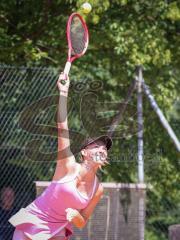 Tennis - Nordbräu Cup - Finale  - Frauen - 2026 - Nordbräu Cup 2026 - Finale - Frauen - Graber Nadine - TC Aschheim in Pink - Grigorieva Darja - TK Bietigheim in dunkler Hose - Foto: Meyer Jürgen