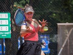 Tennis - Nordbräu Cup - Finale  - Frauen - 2026 - Nordbräu Cup 2026 - Finale - Frauen - Graber Nadine - TC Aschheim in Pink - Grigorieva Darja - TK Bietigheim in dunkler Hose - Foto: Meyer Jürgen