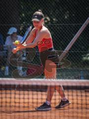 Tennis - Nordbräu Cup - Finale  - Frauen - 2026 - Nordbräu Cup 2026 - Finale - Frauen - Graber Nadine - TC Aschheim in Pink - Grigorieva Darja - TK Bietigheim in dunkler Hose - Foto: Meyer Jürgen