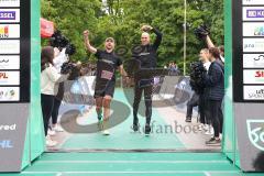 Triathlon Ingolstadt 2022 - Team Bachschneider - Benjamin Ziegaus links mit einer Zeit von 3:38:11 - Foto: Jürgen Meyer