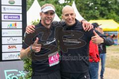 Triathlon Ingolstadt 2022 - Team Bachschneider - Benjamin Ziegaus links mit einer Zeit von 3:38:11 - Foto: Jürgen Meyer