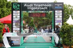 Triathlon Ingolstadt 2022 - Hirsch Wilhelm - Pro Team Hotel Jakob - 1. Sieger der Mitteldistanz mit einer Zeit von 3:30:18 - Foto: Jürgen Meyer