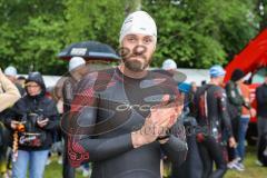 Triathlon Ingolstadt 2022 - Olympische Distanz  - Sebastian Mahr vor dem Start - Foto: Jürgen Meyer