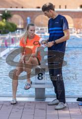 Triathlon - Anabel Knoll (SC Delphin Ingolstadt) Olympiateilnehmerin 2021 Tokyo im Training mit Trainer und Vater Roland Knoll