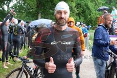 Triathlon Ingolstadt 2022 - Olympische Distanz  - Sebastian Mahr vor dem Start - Foto: Jürgen Meyer