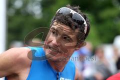 Triathlon Ingolstadt 2012 - 3.Platz Olympische Distanz Michael Göhner im Ziel