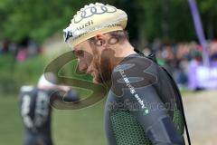 Triathlon Ingolstadt 2014 - Baggersee - Faris Al Sultan vor dem Start Olympische Distanz