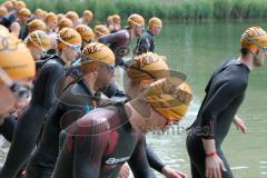 Triathlon Ingolstadt 2014 - Baggersee - Vorbereitungen, Start am Wasser