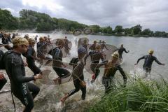 Triathlon Ingolstadt 2016 - Baggersee Ingolstadt - Start Mitteldistanz Konzentration, Schwimmen 2 KM