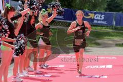 Triathlon Ingolstadt 2016 - Baggersee Ingolstadt - Ziel Heike Funk