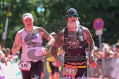 Triathlon Ingolstadt -2017  Baggersee - Zieleinlauf  Emotionen Glück, Typen