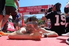 Triathlon Ingolstadt -2017  Baggersee - Zieleinlauf Olympische Distanz Emotionen Tom Hohenadl
