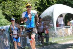 Triathlon Ingolstadt -2017  Baggersee - Olympische Distanz - Laufen - späterer Sieger Niclas Bock aus Köln