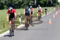 Triathlon Ingolstadt -2017  Baggersee - Mitteldistanz - Olympische Distanz - Fahrrad Rennen, gesperrte Strassen