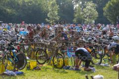 Triathlon Ingolstadt 2018 - Wechselzone - Foto: Jürgen Meyer