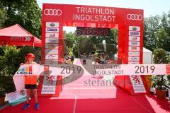 Triathlon Ingolstadt 2019 - 1. Sieger Tobias Heining Post SV Nürnberg mit der Zeit von 3:55:23 - Foto: Jürgen Meyer