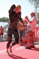 Triathlon Ingolstadt 2019 - Sebastian Mahr SC Delphin Ingolstadt steigt aus dem Wasser - Foto: Jürgen Meyer