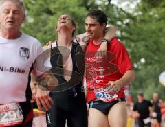 Triathlon Ingolstadt 2010 - Emotionen Zieleinlauf Jedermannlauf