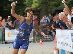 Triathlon Ingolstadt 2010 - Birgit Nixdorf Jubel