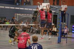 Volleyball - Saison 2026/27 - Donauholz Volleys Ingolstadt - SC Freising - Schark Florentin schwarz Donauholz Volleys #16 Winter Maximilian pink Freising #10 - Weilnhammer Lukas pink Freising #9 -  Foto: Meyer Jürgen