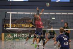 Volleyball - Saison 2026/27 - Donauholz Volleys Ingolstadt - SC Freising - Feuerherdt Andre schwarz Donauholz Volleys #6 - Blattenberger Johannes pink Freising -  Foto: Meyer Jürgen