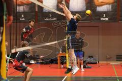 2023_11_25 - Landesliga - Saison 2023/24 - Volleyball - TV 1861 Ingolstadt - TSV Haunstetten -  - Nothaft Paul #1 Ingolstadt - Benn Florian rot Haunstetten - Foto: Meyer Jürgen