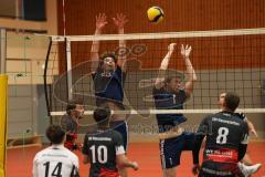 2023_11_25 - Landesliga - Saison 2023/24 - Volleyball - TV 1861 Ingolstadt - TSV Haunstetten -  - Duzak Niklas #20 blau links Ingolstadt - Nothaft Paul #1 blau Ingolstadt Schmidrkal Jochen #10 Haunstetten - Foto: Meyer Jürgen