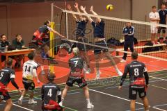 2023_11_25 - Landesliga - Saison 2023/24 - Volleyball - TV 1861 Ingolstadt - TSV Haunstetten -  - Mühlbauer Andreas #8 Ingolstadt Nothaft Paul #1 Ingolstadt - Schmitz Jonas rot Haunstetten #1 - Foto: Meyer Jürgen