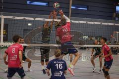 Volleyball - Saison 2026/27 - Donauholz Volleys Ingolstadt - SC Freising - Winter Maximilian pink Freising #10 - Kukharchuk Dzmitry schwarz Donauholz Volleys #8 - Ihrler Michael schwarz Donauholz Volleys #19 -  Foto: Meyer Jürgen