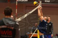 2023_11_25 - Landesliga - Saison 2023/24 - Volleyball - TV 1861 Ingolstadt - TSV Haunstetten -  - Merz Mathias #2 Ingolstadt - Ullrich Marc rot Haunstetten - Foto: Meyer Jürgen