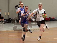 Damen Handball - HG Ingolstadt - Kissinger SC - rechts Steffi Rahm greift an