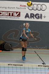 MTV Damen Volleyball - SV Germering - Luisa Schmidbauer (6) beim Aufschlag - Foto: Jürgen Meyer