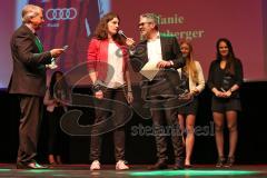 Nacht des Sports - Sportler des Jahres 2015 Ingolstadt - 1. Platz Sportlerin des Jahres 2015 Stefanie Hamberger Fußball FC Ingolstadt 04 Frauenmannschaft, Moderator Italo Mele