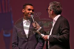 Nacht des Sports - Sportler des Jahres 2015 Ingolstadt - 1. Platz Sportler des Jahres 2015 Marvin Matip (Kapitän FC Ingolstadt 04 1. Bundesliga), Moderator Italo Mele