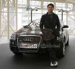 Markus Kavka nimmt seinen neuen Audi entgegen