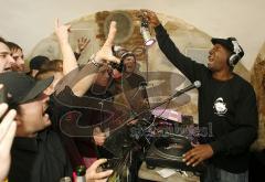 Grandmaster Flash live als DJ im Suxul