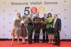 500 Jahre Bier Reinheitsgebot - Festakt in Ingolstadt Klenzepark -  Hopfen und Bierkönigin mit Ilse Aigner, Dr. Hans-Georg Eils, Brauer Bund