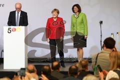 500 Jahre Bier Reinheitsgebot - Festakt in Ingolstadt Klenzepark - Festrede Bundeskanzlerin Angela Merkel mit Ilse Aigner, links Dr. Hans-Georg Eils, Brauer Bund